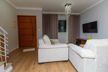 Casa à venda com 320m², 3 quartos e 4 vagasSala