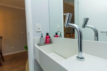 Casa à venda com 320m², 3 quartos e 4 vagasLavabo 1