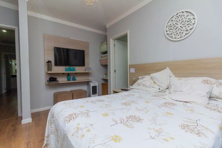 Casa à venda com 320m², 3 quartos e 4 vagasSuíte 1