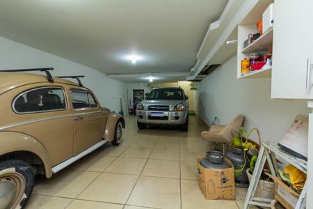 Casa à venda com 320m², 3 quartos e 4 vagasGaragem