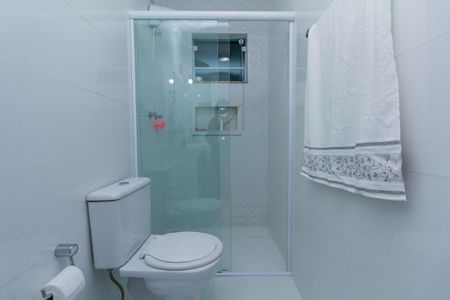 Casa à venda com 320m², 3 quartos e 4 vagasBanheiro da Suíte 3