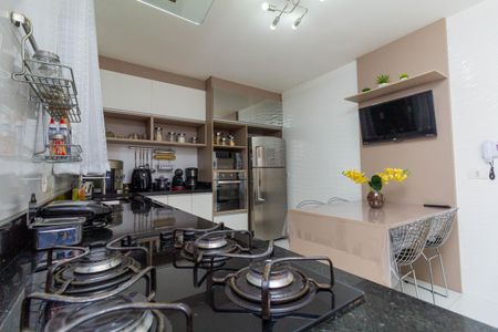 Casa à venda com 320m², 3 quartos e 4 vagasCozinha