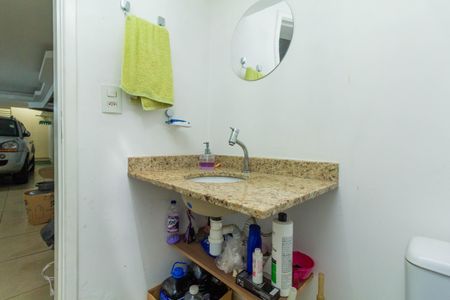 Casa à venda com 320m², 3 quartos e 4 vagasLavabo 2