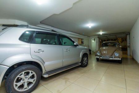 Casa à venda com 320m², 3 quartos e 4 vagasGaragem