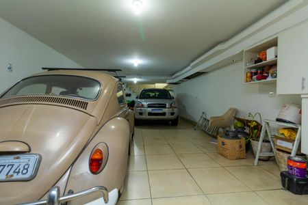 Casa à venda com 320m², 3 quartos e 4 vagasGaragem