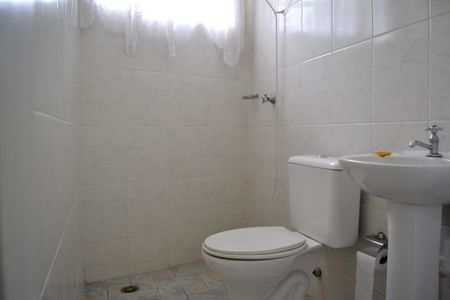 Casa à venda com 245m², 3 quartos e 3 vagasBanheiro 