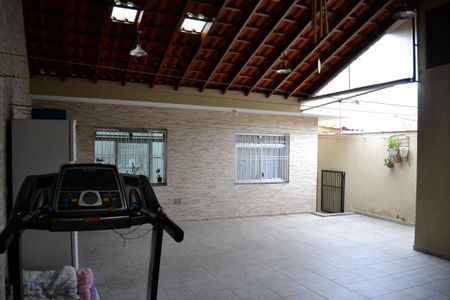 Casa à venda com 245m², 3 quartos e 3 vagasÁrea comum