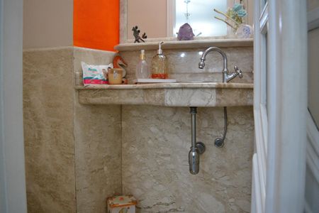 Casa à venda com 245m², 3 quartos e 3 vagasLavabo