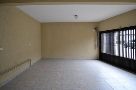 Casa à venda com 245m², 3 quartos e 3 vagasGaragem