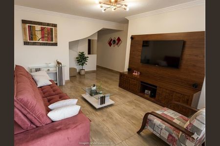 Casa à venda com 133m², 3 quartos e 2 vagas