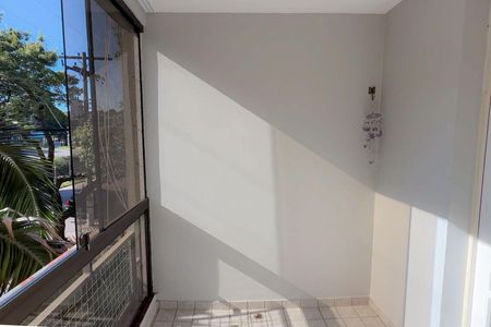Apartamento à venda com 68m², 2 quartos e 1 vagaVaranda da Sala