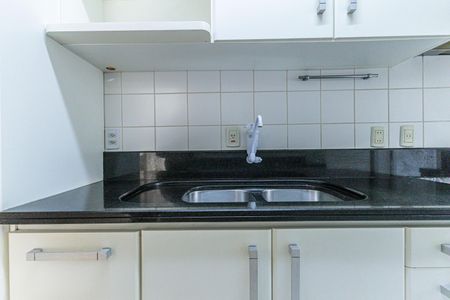 Apartamento à venda com 68m², 2 quartos e 1 vagaCozinha