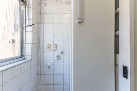Apartamento à venda com 68m², 2 quartos e 1 vagaÁrea de Serviço