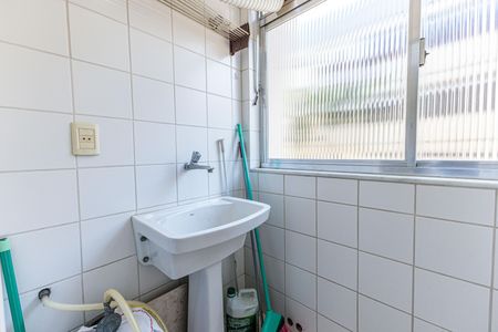 Apartamento à venda com 68m², 2 quartos e 1 vagaÁrea de Serviço