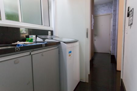 Apartamento à venda com 146m², 3 quartos e 3 vagas Apartamento à venda com 146m², 3 quartos e 3 vagasÁrea de Serviço