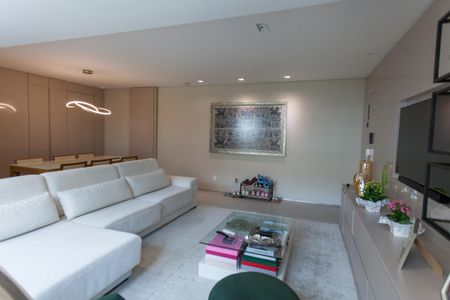 Apartamento à venda com 146m², 3 quartos e 3 vagas Apartamento à venda com 146m², 3 quartos e 3 vagasSala