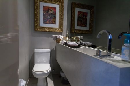 Apartamento à venda com 146m², 3 quartos e 3 vagas Apartamento à venda com 146m², 3 quartos e 3 vagasLavabo