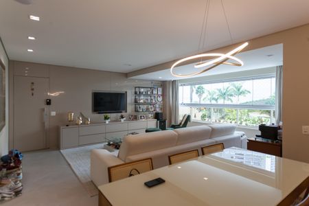 Apartamento à venda com 146m², 3 quartos e 3 vagas Apartamento à venda com 146m², 3 quartos e 3 vagasSala