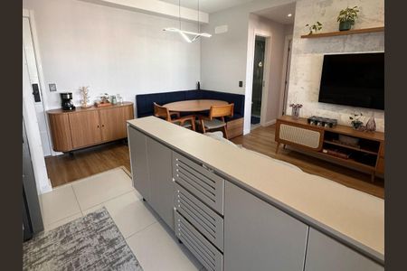 Apartamento para alugar com 61m², 2 quartos e 1 vaga Apartamento para alugar com 61m², 2 quartos e 1 vagaSala/Cozinha