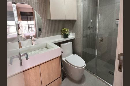 Apartamento para alugar com 61m², 2 quartos e 1 vaga Apartamento para alugar com 61m², 2 quartos e 1 vagaBanheiro da Suíte