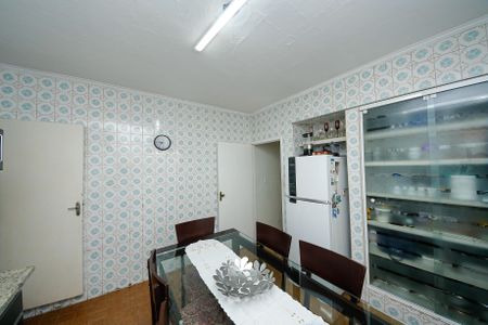 Casa à venda com 106m², 2 quartos e 2 vagas Casa à venda com 106m², 2 quartos e 2 vagasCozinha