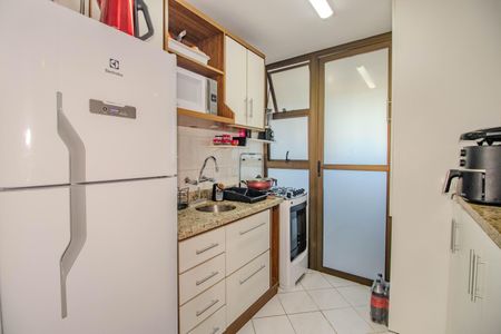 Apartamento à venda com 58m², 2 quartos e 2 vagas Apartamento à venda com 58m², 2 quartos e 2 vagasCozinha e Área de Serviço