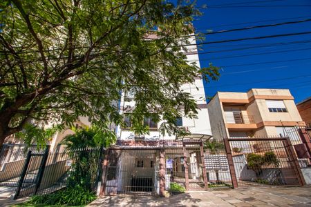 Apartamento à venda com 58m², 2 quartos e 2 vagas Apartamento à venda com 58m², 2 quartos e 2 vagasFachada