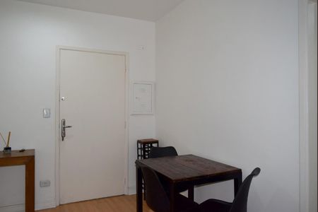 Apartamento à venda com 44m², 1 quarto e 1 vagaSala