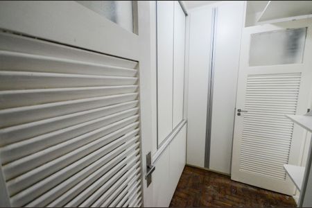 Apartamento para alugar com 96m², 3 quartos e 2 vagas Apartamento para alugar com 96m², 3 quartos e 2 vagasQuarto de Serviço