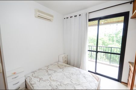 Apartamento para alugar com 96m², 3 quartos e 2 vagas Apartamento para alugar com 96m², 3 quartos e 2 vagasSuíte