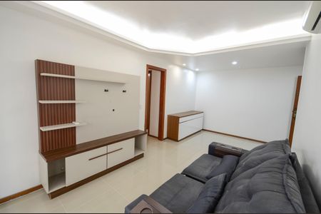 Apartamento para alugar com 96m², 3 quartos e 2 vagas Apartamento para alugar com 96m², 3 quartos e 2 vagasSala