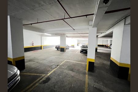 Apartamento para alugar com 96m², 3 quartos e 2 vagas Apartamento para alugar com 96m², 3 quartos e 2 vagasGaragem