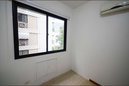 Apartamento para alugar com 96m², 3 quartos e 2 vagas Apartamento para alugar com 96m², 3 quartos e 2 vagasQuarto 1