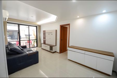 Apartamento para alugar com 96m², 3 quartos e 2 vagas Apartamento para alugar com 96m², 3 quartos e 2 vagasSala