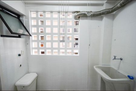 Apartamento para alugar com 96m², 3 quartos e 2 vagas Apartamento para alugar com 96m², 3 quartos e 2 vagasÁrea de Serviço