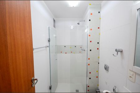 Apartamento para alugar com 96m², 3 quartos e 2 vagas Apartamento para alugar com 96m², 3 quartos e 2 vagasBanheiro Social