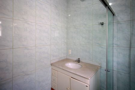 Casa à venda com 384m², 4 quartos e 2 vagasBanheiro da Edícula