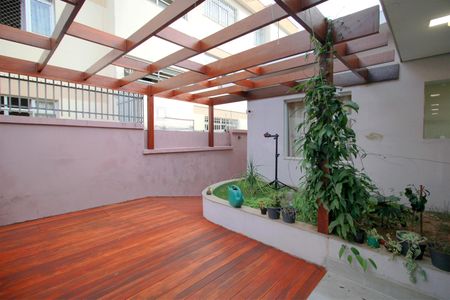Casa à venda com 384m², 4 quartos e 2 vagasGazebo