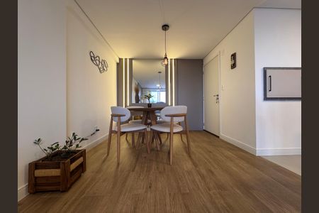 Apartamento à venda com 73m², 2 quartos e 2 vagas Apartamento à venda com 73m², 2 quartos e 2 vagasSala