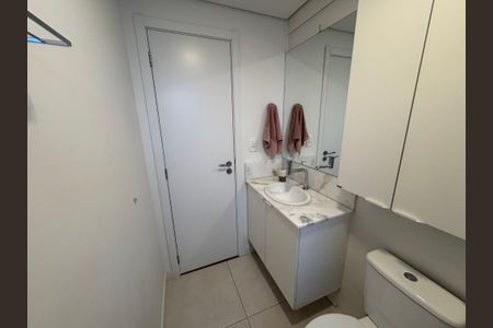 Apartamento à venda com 73m², 2 quartos e 2 vagas Apartamento à venda com 73m², 2 quartos e 2 vagasBanheiro do Quarto 1