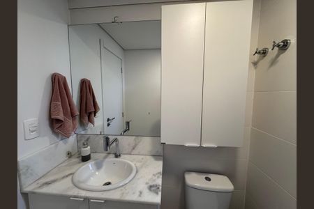 Apartamento à venda com 73m², 2 quartos e 2 vagas Apartamento à venda com 73m², 2 quartos e 2 vagasBanheiro do Quarto 1