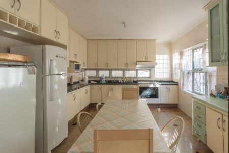 Casa à venda com 380m², 4 quartos e 4 vagasSala 3