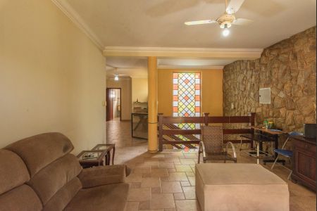 Casa à venda com 380m², 4 quartos e 4 vagasSala 3