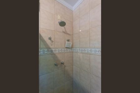 Casa à venda com 380m², 4 quartos e 4 vagasBanheiro da Suíte