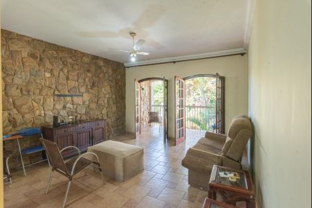 Casa à venda com 380m², 4 quartos e 4 vagasSala 2