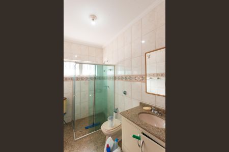 Casa à venda com 380m², 4 quartos e 4 vagasBanheiro Social