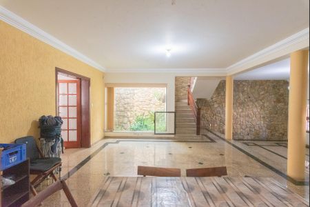 Casa à venda com 380m², 4 quartos e 4 vagasSala 2