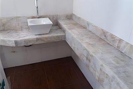 Casa de condomínio à venda com 470m², 5 quartos e 6 vagas