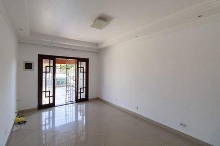 Casa à venda com 276m², 3 quartos e 2 vagasSala