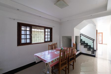 Casa à venda com 276m², 3 quartos e 2 vagasCopa